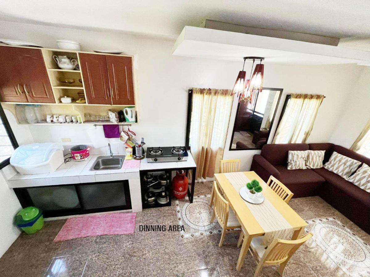 Beach Resorts Walking Distance To The Town House Davao Luaran gambar