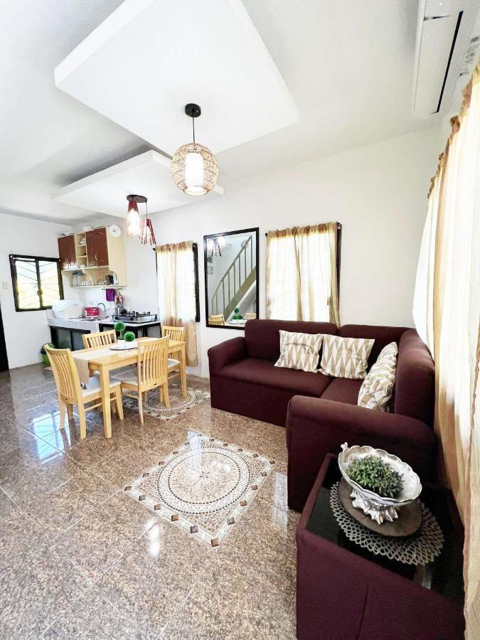 Beach Resorts Walking Distance To The Town House Davao Luaran gambar